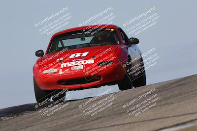 media/Oct-26-2025-CalClub SCCA (Sun) [[8ce1e69566]]/Group 5/Grapevine/